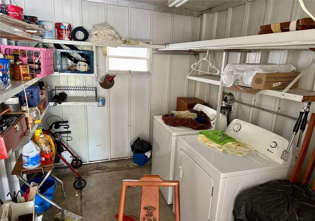 Photo 3 of Manufactured home for sale at 7103 El Meyers St, Zephyrhills, FL 33541 | MLS# TB8531779 | Listing updated on 2026-08-13