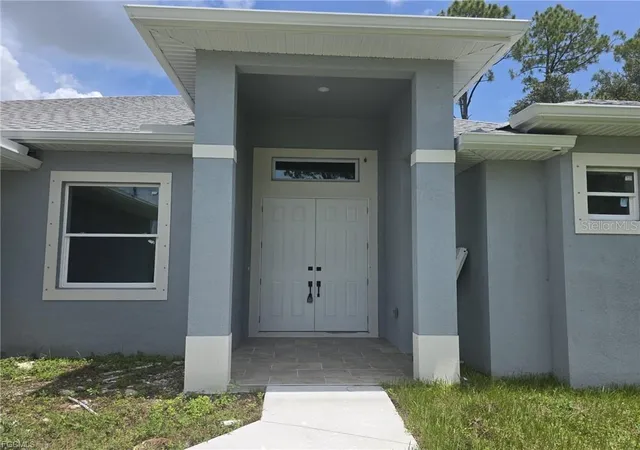 1st image of 3852 Hopevale St, Fort Myers, FL 33905 | MLS# A4700775