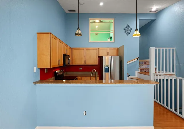 Photo 3 of Townhouse for sale at 6436 92nd Place N #1004, Pinellas Park, FL 33782 | MLS# TB8531789 | Listing updated on 2026-10-06