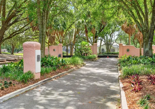 2nd image of 5 Hickory Head Hammock, Lady Lake, FL 32159 | MLS# OM729006