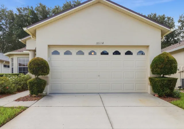 Photo 4 of Single family home for sale at 18114 Breland Dr, Hudson, FL 34667 | MLS# OM729007 | Listing updated on 2026-09-01