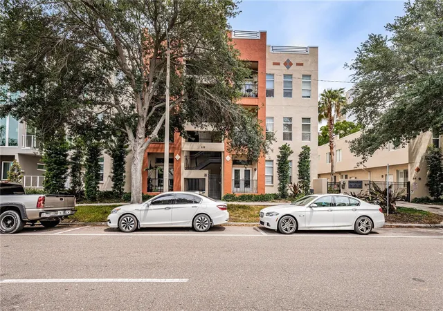 1st image of 535 4th Avenue S #4, Saint Petersburg, FL 33701 | MLS# TB8531799