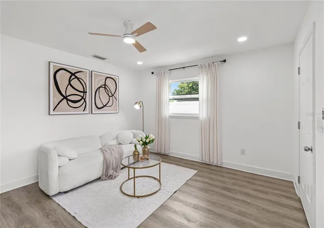 Photo 3 of Single family home for sale at 2917 W Clifton St, Tampa, FL 33614 | MLS# TB8531811 | Listing updated on 2026-10-03