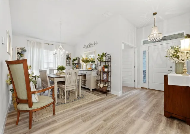 3rd image of 203 Sw Silver Palm Dr, Lake City, FL 32024 | MLS# GC542164