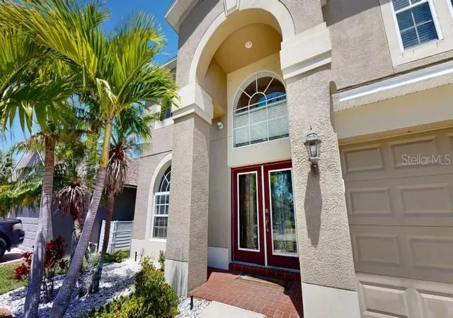 Photo 3 of Single family home for sale at 632 Tanana Fall Dr, Ruskin, FL 33570 | MLS# TB8531816 | Listing updated on 2026-09-19