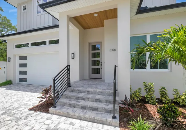 Photo 4 of Single family home for sale at 3106 W Coachman Ave, Tampa, FL 33611 | MLS# TB8531821 | Listing updated on 2026-10-10