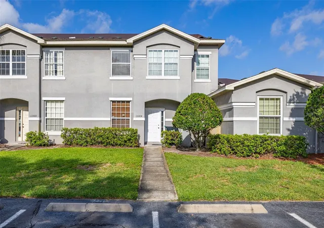 Photo 1 of Townhouse for sale at 13304 Summerton Dr, Orlando, FL 32824 | MLS# S5154230 | Listing updated on 2026-07-23