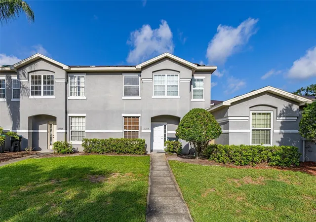 Photo 3 of Townhouse for sale at 13304 Summerton Dr, Orlando, FL 32824 | MLS# S5154230 | Listing updated on 2026-07-23