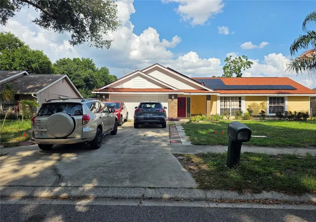 1st image of 1419 Carriage Oak Ct, Ocoee, FL 34761 | MLS# O6427387
