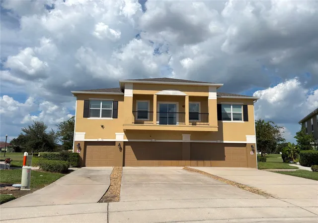 Condo for sale at 2113 Betsy Ross Ln #A, Saint Cloud, FL 34769 | MLS# S5154232
