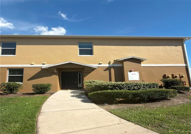 Photo 2 of Condo for sale at 2113 Betsy Ross Ln #A, Saint Cloud, FL 34769 | MLS# S5154232 | Listing updated on 2026-09-07