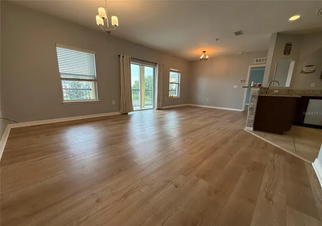 Listing Photo 5 - Condo for sale in building located at 2113 Betsy Ross Ln, Saint Cloud, FL 34769 - Unit #A