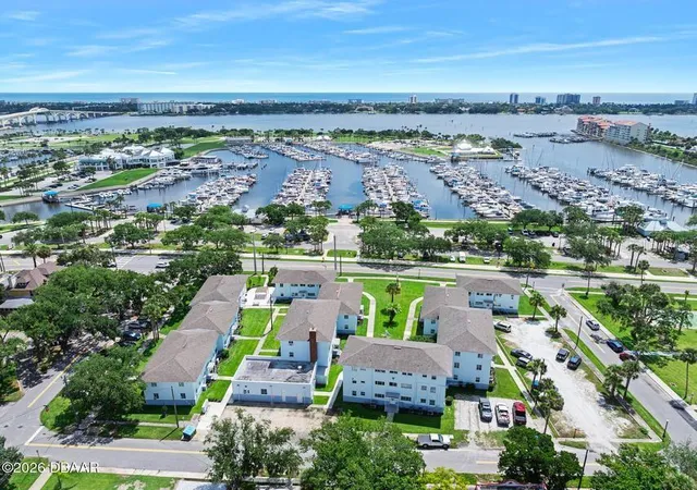 Photo 3 of Condo for sale at 500 S Beach St #H2, Daytona Beach, FL 32114 | MLS# V4950339 | Listing updated on 2026-09-29