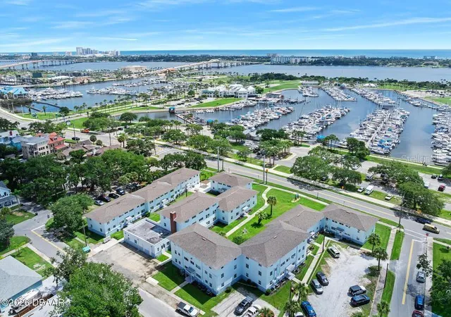 Photo 3 of Condo for sale at 500 S Beach St #H2, Daytona Beach, FL 32114 | MLS# V4950339 | Listing updated on 2026-09-29