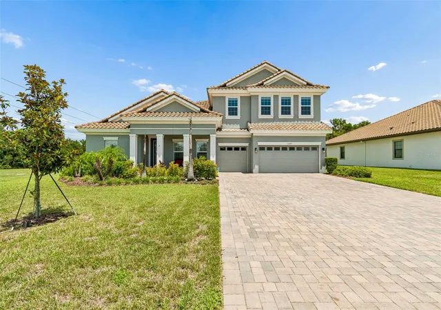 Photo 3 of Single family home for sale at 10597 Meadowrun Dr, Lithia, FL 33547 | MLS# TB8531864 | Listing updated on 2026-09-29