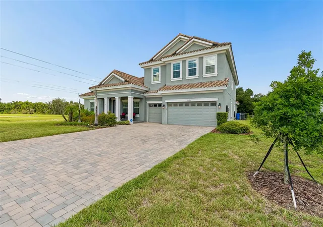 Photo 2 of Single family home for sale at 10597 Meadowrun Dr, Lithia, FL 33547 | MLS# TB8531864 | Listing updated on 2026-09-29