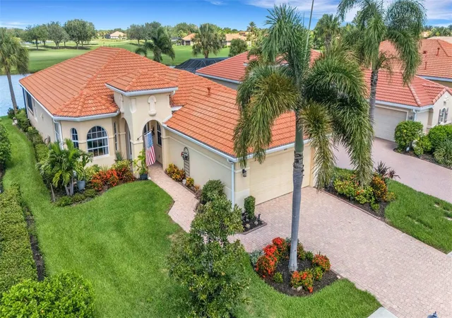 Photo 2 of Single family home for sale at 185 Savona Way, North Venice, FL 34275 | MLS# A4700806 | Listing updated on 2026-08-16