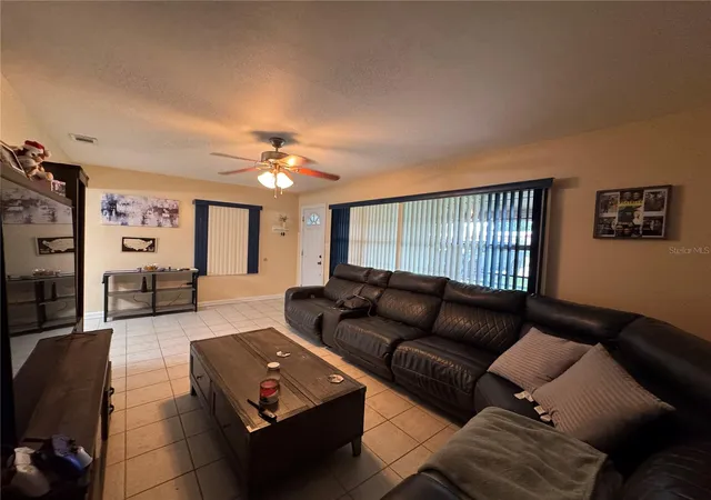 3rd image of 519 Thomas Ave, Frostproof, FL 33843 | MLS# K4903658