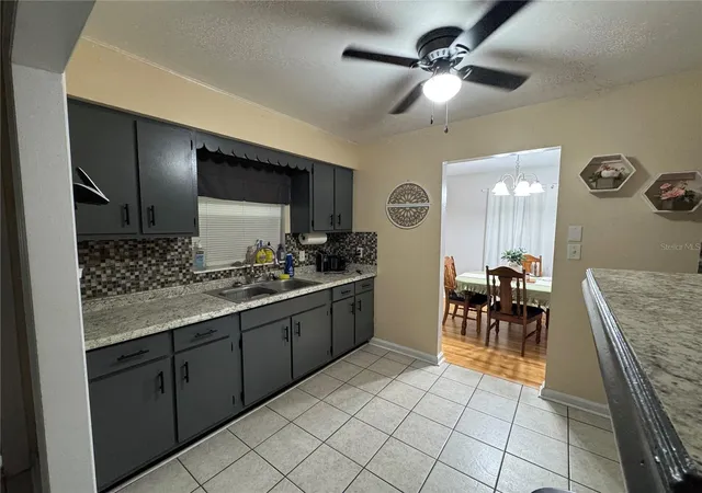 5th image of 519 Thomas Ave, Frostproof, FL 33843 | MLS# K4903658