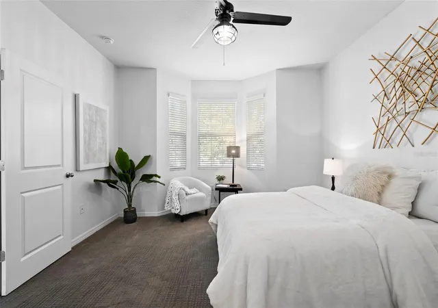 4th image of 5252 6Th Wy N, Saint Petersburg, FL 33703 | MLS# TB8531893
