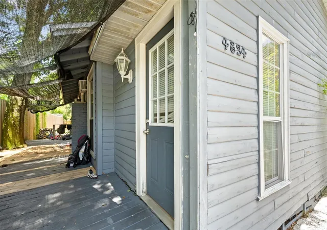 Photo 2 of Single family home for sale at 4834 Taylor St N, St Petersburg, FL 33714 | MLS# TB8531894 | Listing updated on 2026-08-28