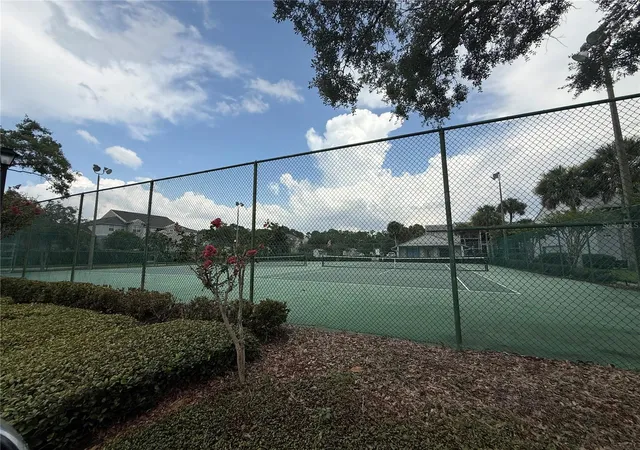 2nd image of 927 S Pine Ridge Cir, SANFORD, FL 32773