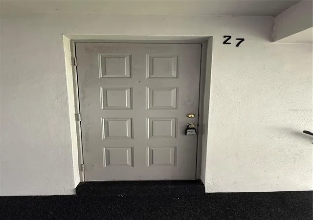 Photo 3 of Condo for sale at 927 S Pine Ridge Cir #G2, Sanford, FL 32773 | MLS# O6427453 | Listing updated on 2026-10-01