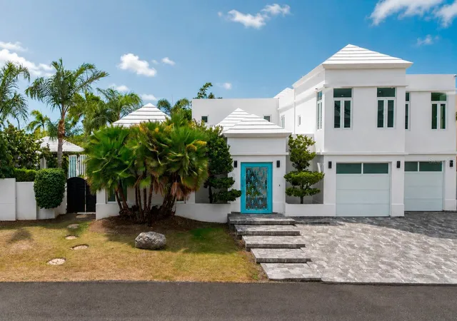 Photo 1 of Single family home for sale at 18 Paseo Las Palmas, Dorado, Pr, PR 00646 | MLS# PR9122938 | Listing updated on 2026-10-29
