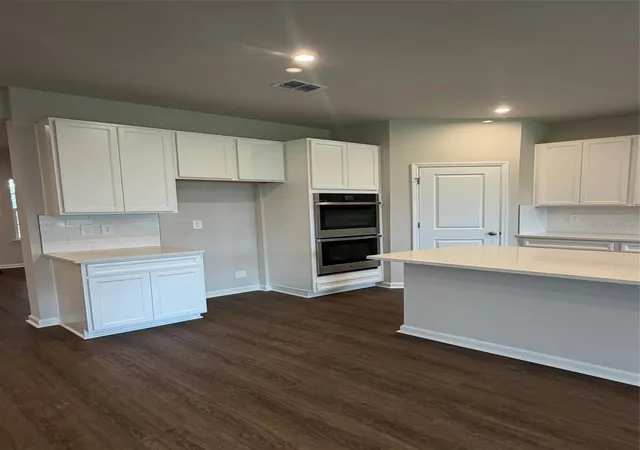 Photo 3 of Single family home for sale at 1658 W Palms Dr, Port Charlotte, FL 33953 | MLS# W7887903 | Listing updated on 2026-10-03