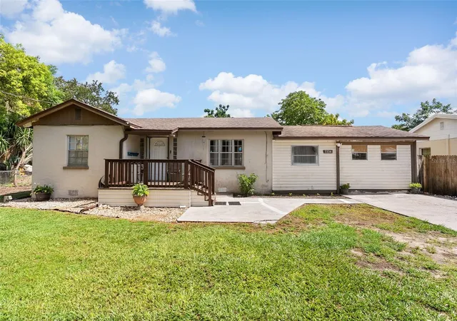 Photo 1 of Single family home for sale at 3334 Ave J Nw, Winter Haven, FL 33881 | MLS# TB8531913 | Listing updated on 2026-09-03