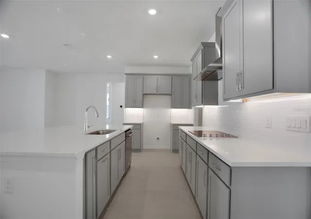5th image of 17584 Valleywood Pkwy, Land O Lakes, FL 34638 | MLS# G5115437