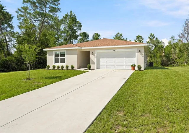Photo 1 of Single family home for sale at 8477 Beachwood Ct, Spring Hill, FL 34606 | MLS# W7887906 | Listing updated on 2026-08-31