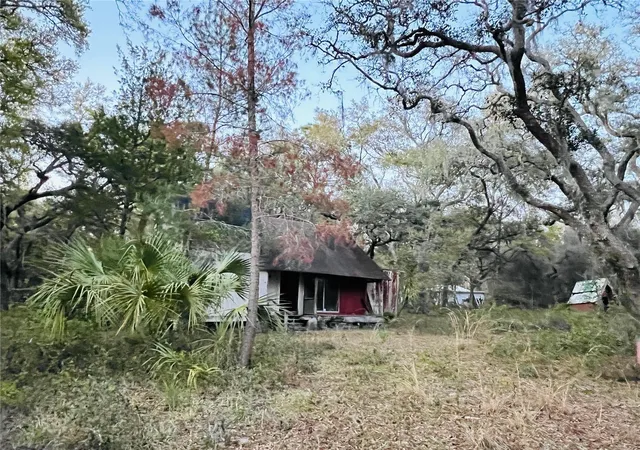 Photo 1 of Single family home for sale at 19435 Se 92nd Place, Ocklawaha, FL 32179 | MLS# O6427491 | Listing updated on 2026-07-24