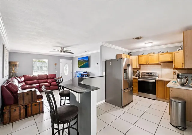Photo 3 of Single family home for sale at 6694 Rivo Alto Ave, Orlando, FL 32809 | MLS# O6427502 | Listing updated on 2026-08-14