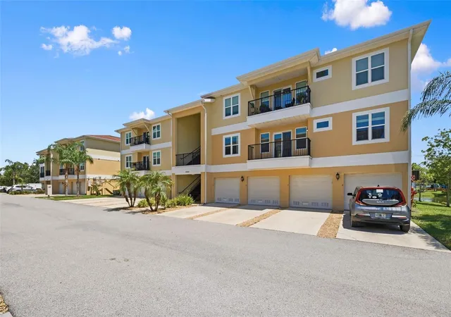 Photo 3 of Condo for sale at 5064 Royal Palms Way #204, New Port Richey, FL 34652 | MLS# W7887907 | Listing updated on 2026-08-07
