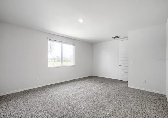 Photo 3 of Single family home for sale at 2332 Citrus Bloom Dr, Bartow, FL 33830 | MLS# TB8531952 | Listing updated on 2026-10-16