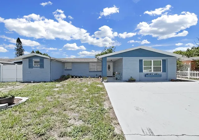 4th image of 3424 Truman Dr, Holiday, FL 34691 | MLS# TB8531955