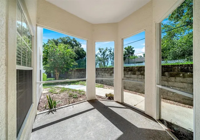 49th image of 970 N Spring Garden Ave #212, Deland, FL 32720 | MLS# V4950346