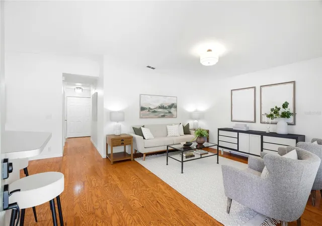 4th image of 608 9th Avenue N, Saint Petersburg, FL 33701 | MLS# TB8531960