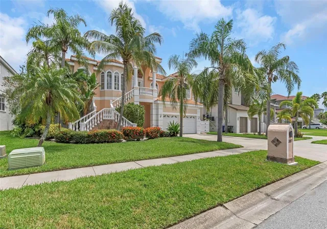 4th image of 3187 Shoreline Dr, Clearwater, FL 33760 | MLS# TB8531964