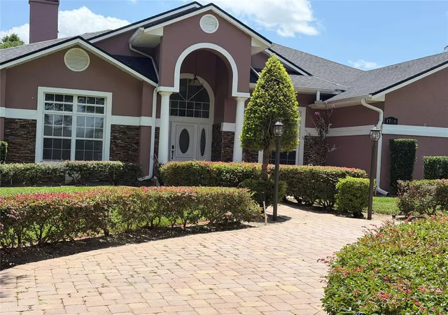 2nd image of 1760 Lake Terrace Dr, Eustis, FL 32726 | MLS# G5115445