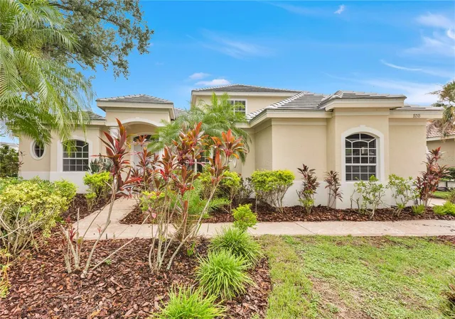 Photo 1 of Single family home for sale at 8018 Waterview Blvd, Lakewood Ranch, FL 34202 | MLS# O6427531 | Listing updated on 2026-10-02