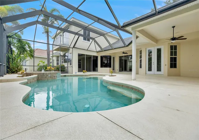 Photo 2 of Single family home for sale at 8018 Waterview Blvd, Lakewood Ranch, FL 34202 | MLS# O6427531 | Listing updated on 2026-10-02