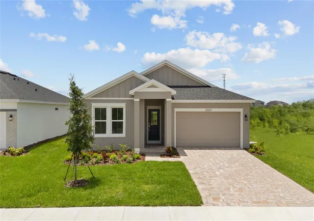 Photo 1 of Single family home for sale at 2017 Stone Wall Ct, Haines City, FL 33844 | MLS# O6427535 | Listing updated on 2026-08-11