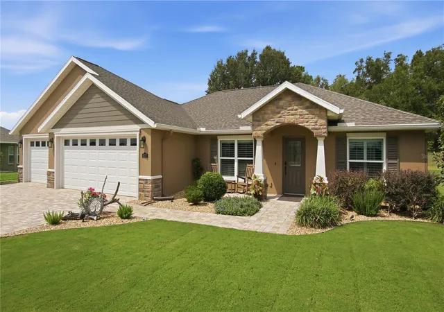 Photo 1 of Single family home for sale at 6752 Sw 179th Court Rd, Dunnellon, FL 34432 | MLS# OM729034 | Listing updated on 2026-08-16
