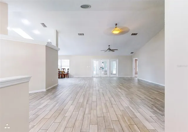 Photo 4 of Sale Pending at 9584 SW 42nd Court, Ocala, FL 34476 | MLS# OM729036 | Listing updated on 2026-09-02