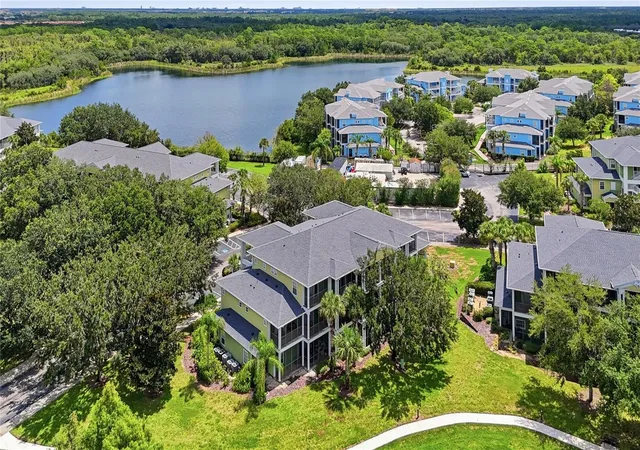 Photo 3 of Condo for sale at 1106 Gran Bahama Blvd #1106, Davenport, FL 33897 | MLS# O6427538 | Listing updated on 2026-08-26