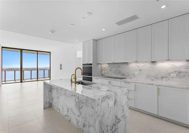 Photo 2 of Condo for sale at 3015 S Ysabella Ave #2603, Tampa, FL 33629 | MLS# TB8532000 | Listing updated on 2026-10-22
