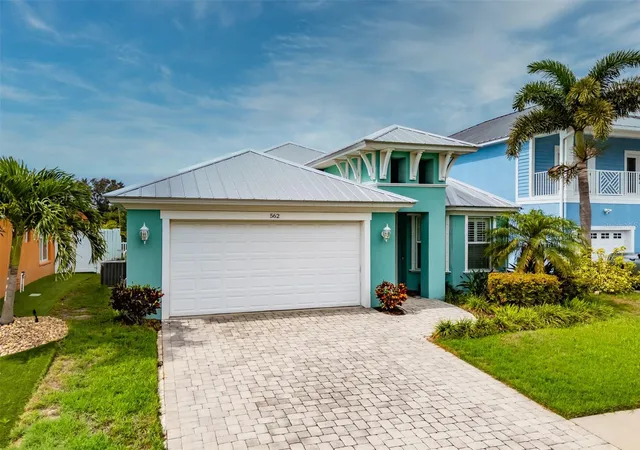 2nd image of 562 Bimini Bay Blvd, Apollo Beach, FL 33572 | MLS# TB8532001