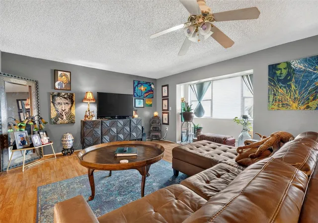 Photo 4 of Condo for sale at 6960 20th Avenue N #105, Saint Petersburg, FL 33710 | MLS# TB8532002 | Listing updated on 2026-08-05